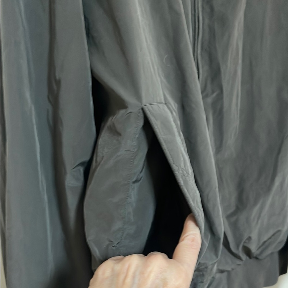 Faconnable Windbreaker With Collared Neckline And… - image 5